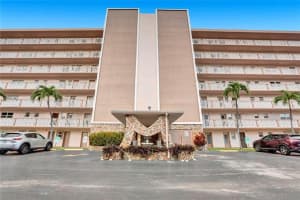 421 NE 14th Avenue   103, Hallandale Beach, FL 33009 Sold 11/30/22