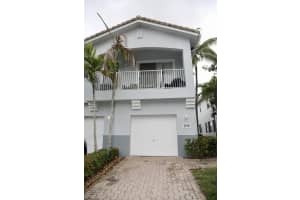 3145 Laurel Ridge Cir, Riviera Beach, FL 33404, Sold 12/05/22