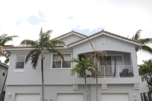 3145 Laurel Ridge Cir, Riviera Beach, FL 33404, Sold 12/05/22
