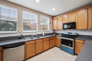 833 Millbrae Ct, West Palm Beach, FL 33401, Sold 03/21/23