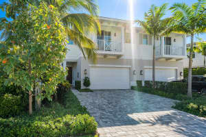 446 NE Wavecrest Way, Boca Raton, FL 33432 Sold 12/12/22