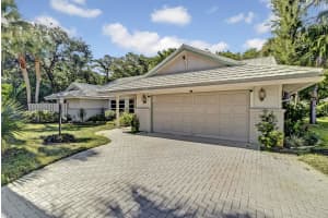 12763 S Normandy Way, Palm Beach Gardens, FL 33410 Sold 11/28/22