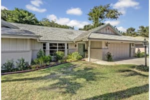 12763 S Normandy Way, Palm Beach Gardens, FL 33410 Sold 11/28/22