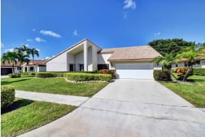 2641 SW 23rd Cranbrook Dr, Boynton Beach, FL 33436, Sold 12/29/22