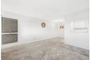 400 Village Green Cir W APT 319, Palm Springs, FL 33461, Sold 03/24/23
