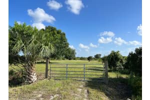 18120 NW 320th Street, Okeechobee, FL 34972 - MLS#R10837855