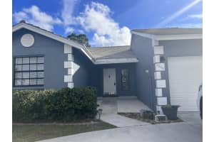 5880 Strawberry Lakes Cir, Greenacres, FL 33463, Sold 12/13/22