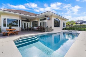 214 SE Turtle Creek Dr, Tequesta, FL 33469, Sold 01/11/23