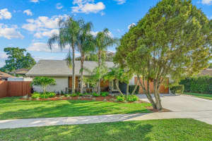 5136 Beechwood Rd, Delray Beach, FL 33484, Sold 01/20/23