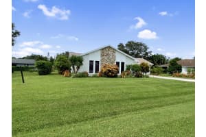 5611  Eagle Drive, Fort Pierce, FL 34951 Sold 11/22/22