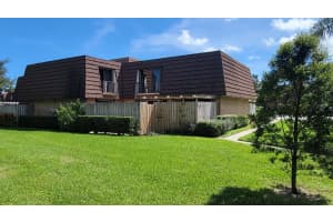 1408  14th Lane, Palm Beach Gardens, FL 33418 Sold 11/17/22