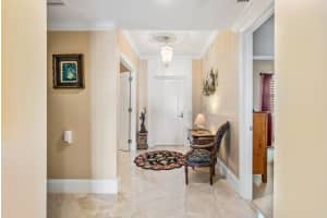 2640 Lake Shore Dr, Riviera Beach, FL 33404, Sold 12/12/22