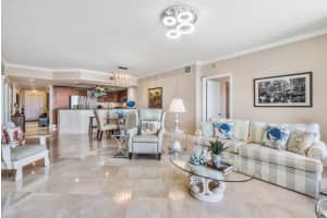 2640 Lake Shore Dr, Riviera Beach, FL 33404, Sold 12/12/22