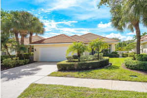 504 E Tall Oaks Dr, Palm Beach Gardens, FL 33410, Sold 11/16/22