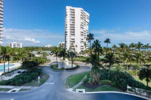 5047 N Highway A1a    404, Hutchinson Island, FL 34949 Sold 03/14/23