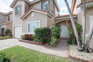 634 NW 130th Ave, Pembroke Pines, FL 33028, Sold 11/17/22