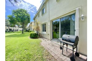 3023 N Evergreen Cir, Boynton Beach, FL 33426, Sold 03/24/23