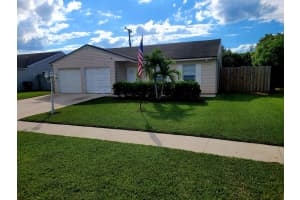 7846 Blairwood Cir N, Greenacres, FL 33467, Sold 12/02/22