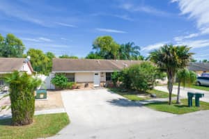 4949  Saratoga Road, West Palm Beach, FL 33415 Sold 11/18/22