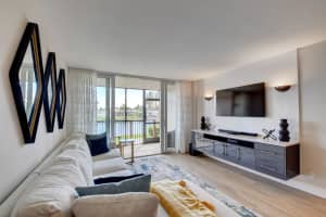 19 Royal Palm Way, Boca Raton, FL 33432, Sold 11/18/22