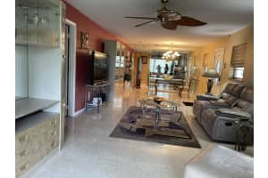 736 Whippoorwill Ln, Delray Beach, FL 33445, Sold 12/09/22