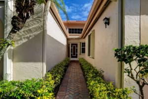 14482  Via Royale, Delray Beach, FL 33446 Sold 02/27/23