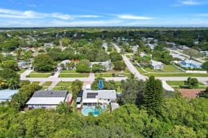 998 Mohican Blvd, Jupiter, FL 33458, Sold 11/30/22