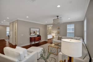 132 Madison Ln, Delray Beach, FL 33444, Sold 01/03/23