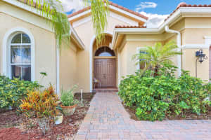 1834 Newport Isles Blvd, Port St. Lucie, FL 34953, Sold 01/27/23