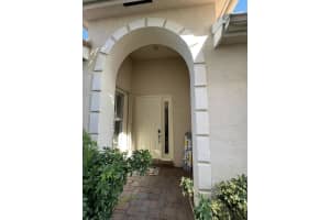 122 Isle Verde Way, West Palm Beach, FL 33418, Sold 02/13/23
