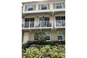 146 Moorings Dr, Lantana, FL 33462, Sold 11/28/22
