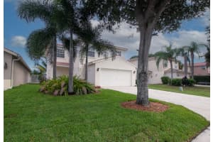 5197  Canoe Bend Drive, Lake Worth Beach, FL 33463 Sold 12/05/22