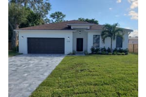 4778 Dolphin Dr, Greenacres, FL 33463, Sold 11/16/22