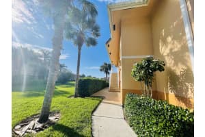 291 SW Palm Dr, Port St. Lucie, FL 34986, Sold 12/09/22