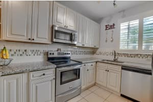 5720 NW 48th Avenue, Coconut Creek, FL 33073 Sold 11/28/22