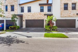 10542 NW 79th Street, Doral, FL 33178 Sold 11/15/22