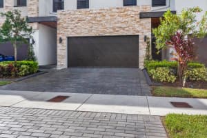 10542 NW 79th Street, Doral, FL 33178 Sold 11/15/22