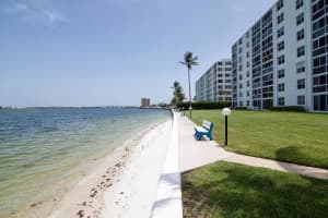 401  Lake Shore Drive   205, Lake Park, FL 33403 Sold 11/29/22