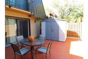 5660 SE Windsong Ln, Stuart, FL 34997, Sold 11/29/22