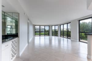 2778 S Ocean Blvd, Palm Beach, FL 33480, Sold 01/25/23