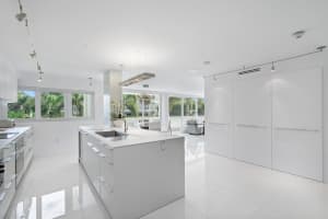 130  Sunrise Avenue   207, Palm Beach, FL 33480 Sold 01/10/23