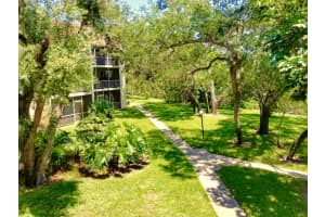 644 NW 13th St, Boca Raton, FL 33486, Sold 01/06/23