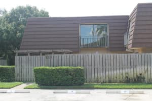 2309  23rd Lane, Palm Beach Gardens, FL 33418 Sold 03/08/23
