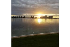 301 Lake Shore Dr, Lake Park, FL 33403, Sold 04/27/23