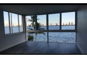 301 Lake Shore Dr, Lake Park, FL 33403, Sold 04/27/23