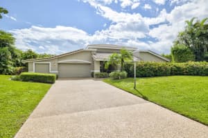 4900  Pineview Circle, Delray Beach, FL 33445 Sold 11/17/22