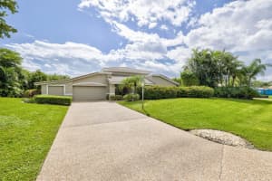 4900  Pineview Circle, Delray Beach, FL 33445 Sold 11/17/22