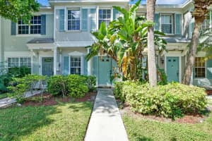 8035 Sanibel Dr, Tamarac, FL 33321, Sold 12/12/22