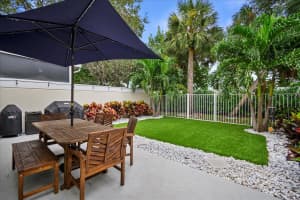 508  Capistrano Drive, Palm Beach Gardens, FL 33410 Sold 12/09/22