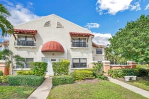 15 Uno Lago Dr, North Palm Beach, FL 33408, Sold 12/09/22